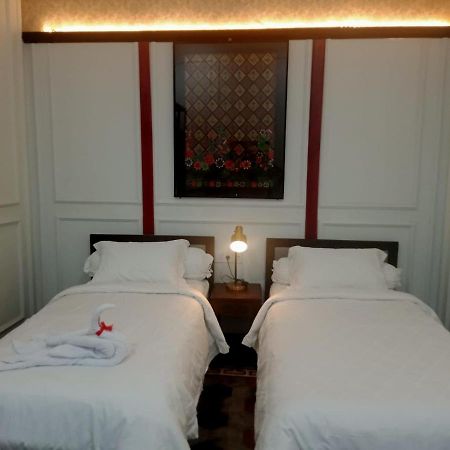 Mruyung Guest House Kota Lama Banyumas Mitra Reddoorz Екстериор снимка