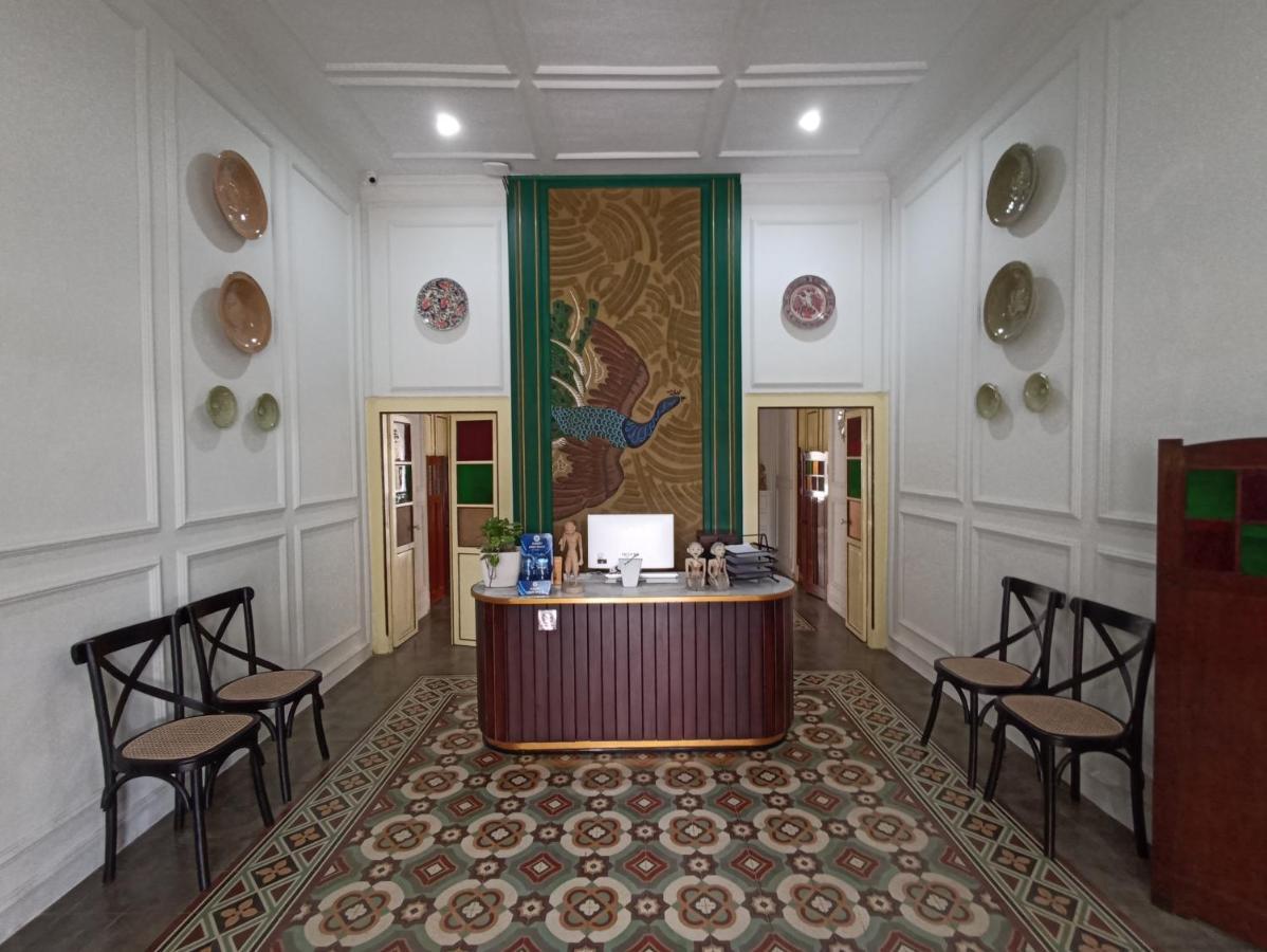 Mruyung Guest House Kota Lama Banyumas Mitra Reddoorz Екстериор снимка