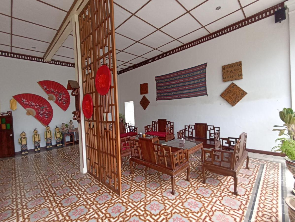 Mruyung Guest House Kota Lama Banyumas Mitra Reddoorz Екстериор снимка